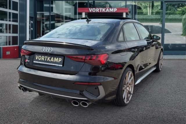 Audi S3 (2024) thumbnail 5