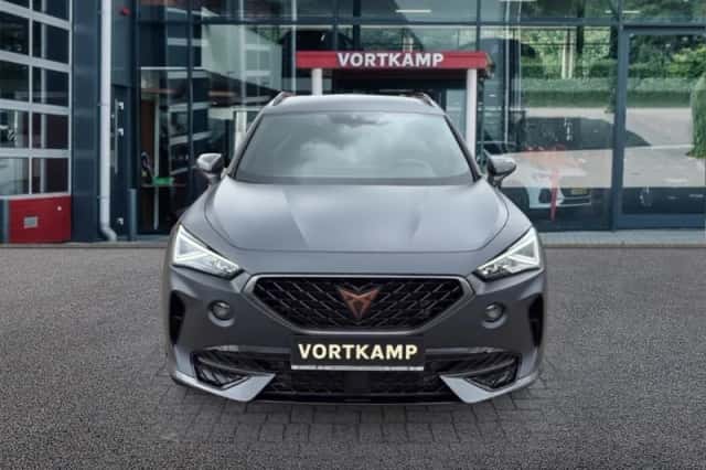 CUPRA Formentor (2022) thumbnail 2