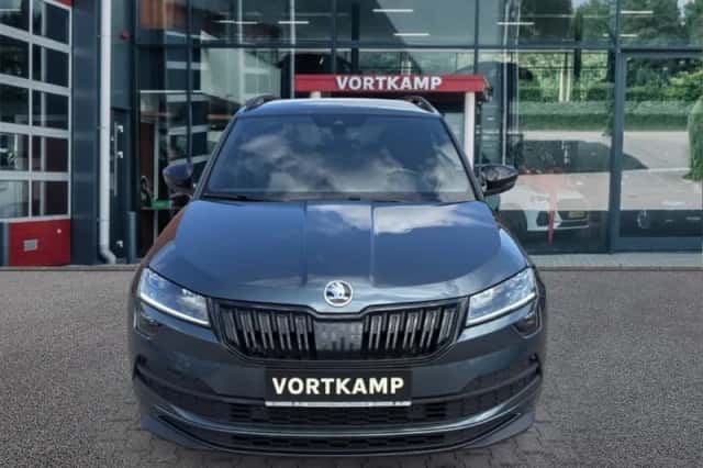 Škoda Karoq (2022) thumbnail 2