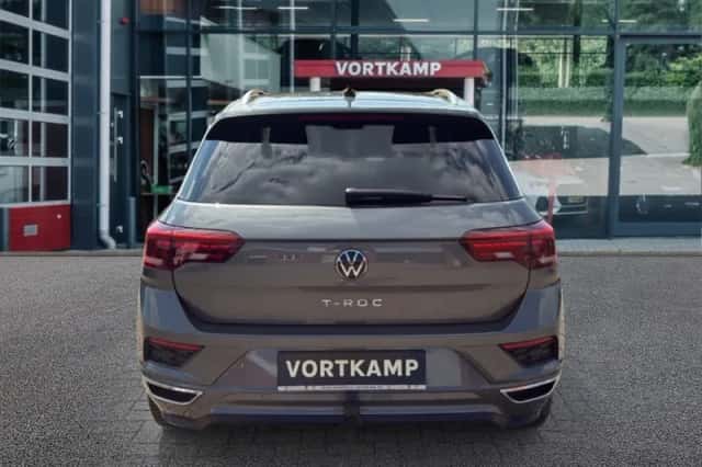 Volkswagen T-Roc (2022) thumbnail 6