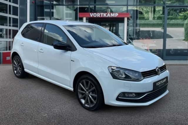 Volkswagen Polo (2015) thumbnail 3