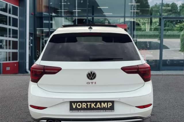 Volkswagen Polo (2022) thumbnail 6