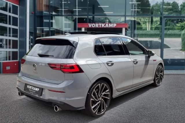 Volkswagen Golf (2020) thumbnail 5