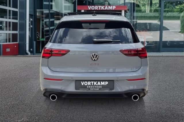 Volkswagen Golf (2020) thumbnail 6