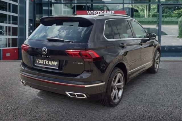 Volkswagen Tiguan (2022) thumbnail 5