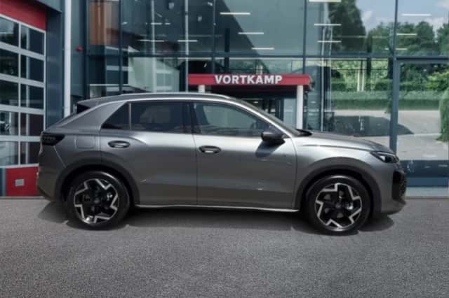 Volkswagen T-Roc (2026) thumbnail 4