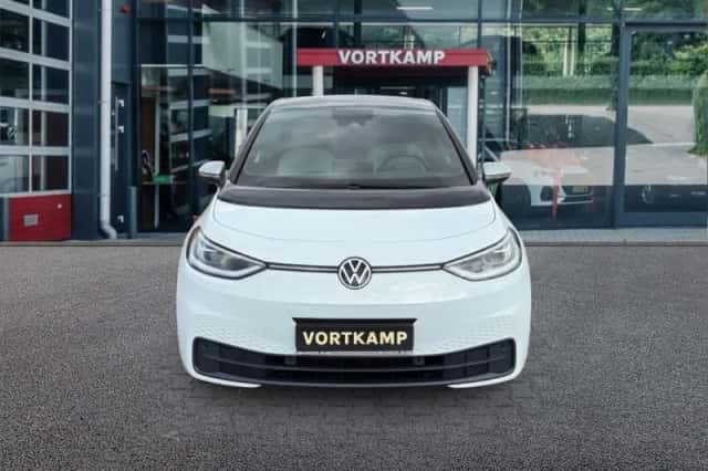 Volkswagen ID.3 (2020) thumbnail 2