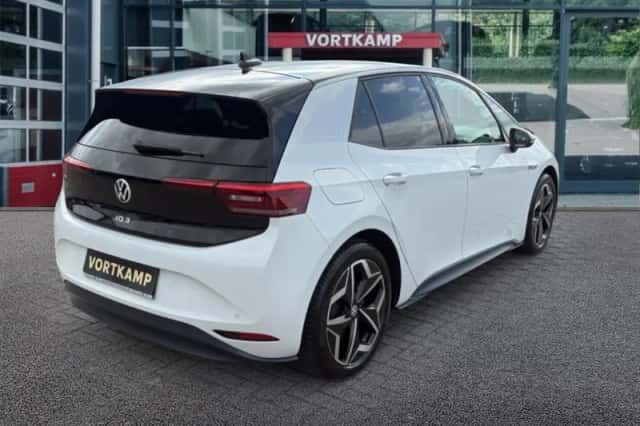 Volkswagen ID.3 (2020) thumbnail 5