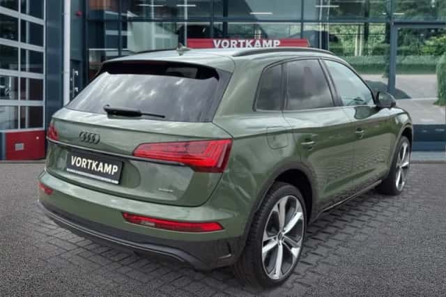 Audi Q5 (2022) thumbnail 5