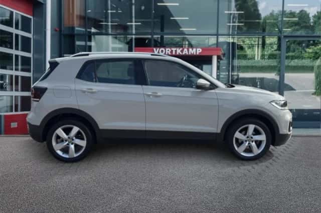 Volkswagen T-Cross (2022) thumbnail 4