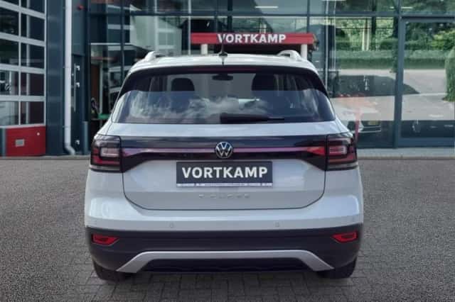 Volkswagen T-Cross (2022) thumbnail 6