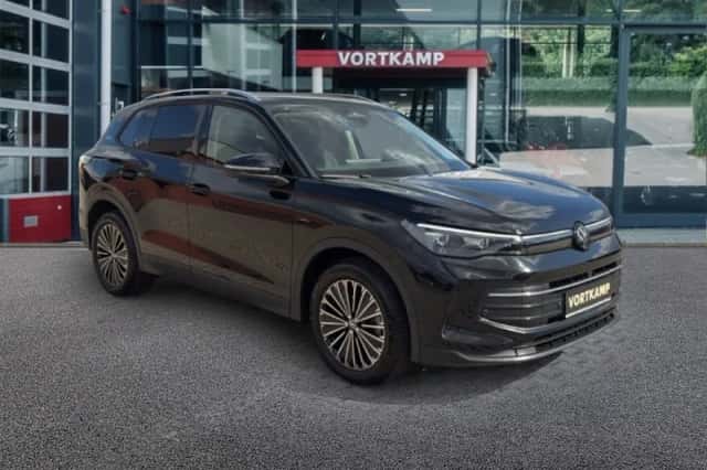 Volkswagen Tiguan (2025) thumbnail 3