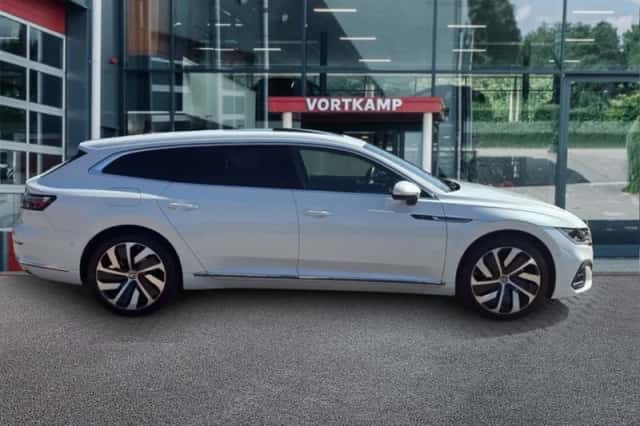 Volkswagen Arteon (2022) thumbnail 4