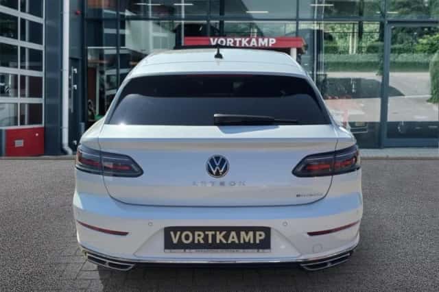 Volkswagen Arteon (2022) thumbnail 6
