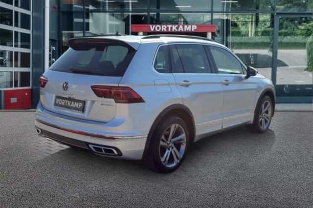 Volkswagen Tiguan (2022) thumbnail 5
