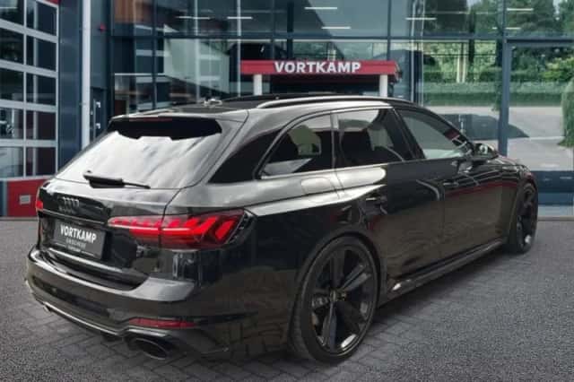 Audi RS 4 (2020) thumbnail 5