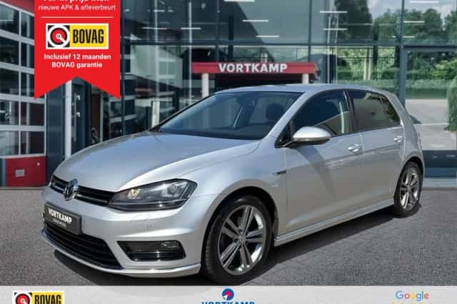 Volkswagen Golf (2016) thumbnail 1