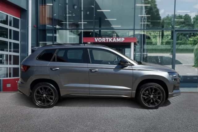 Škoda Karoq (2023) thumbnail 4