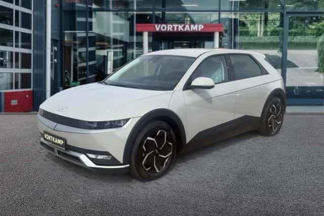 Hyundai Ioniq 5 (2022) thumbnail 1