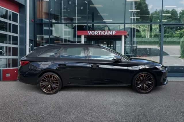 CUPRA Leon Sportstourer (2021) thumbnail 4