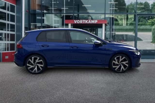 Volkswagen Golf (2021) thumbnail 4