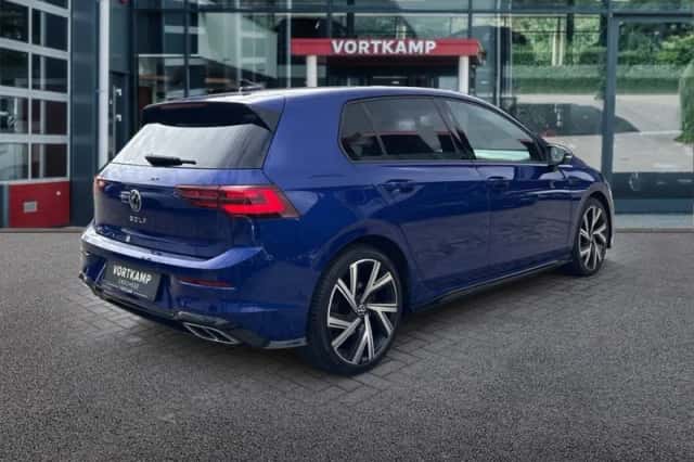 Volkswagen Golf (2021) thumbnail 5