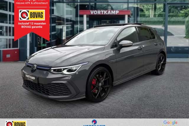 Volkswagen Golf (2022) thumbnail 1