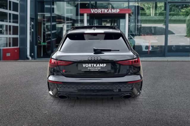 Audi RS3 (2022) thumbnail 6
