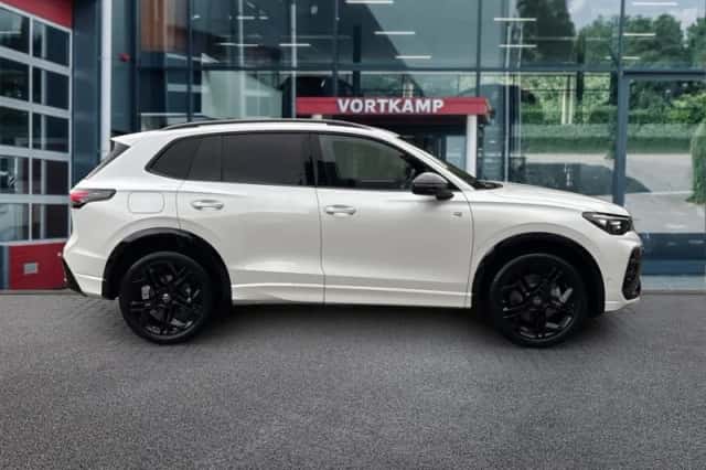Volkswagen Tiguan (2026) thumbnail 4