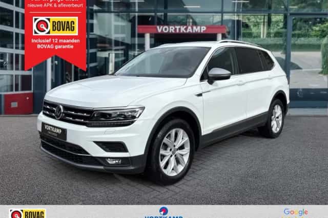 Volkswagen Tiguan (2021) thumbnail 1