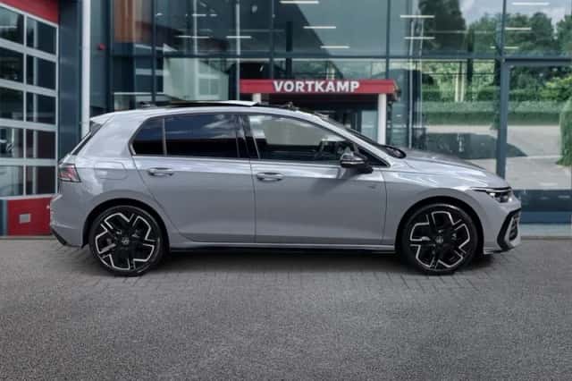 Volkswagen Golf (2026) thumbnail 4