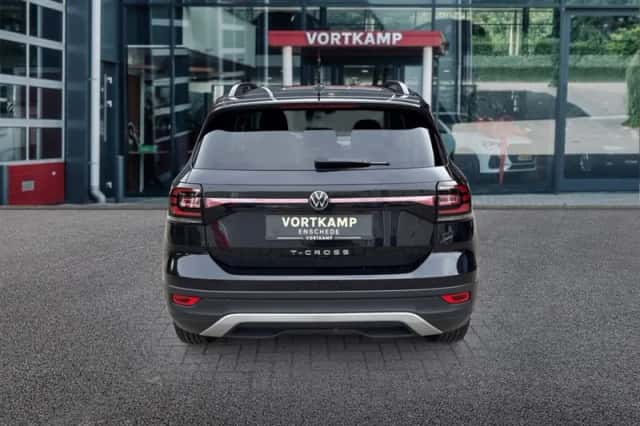 Volkswagen T-Cross (2022) thumbnail 6