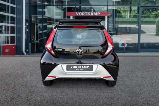 Toyota Aygo (2021) thumbnail 6