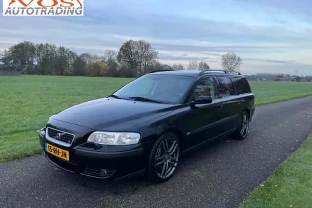 Volvo V70 (2005) thumbnail 1