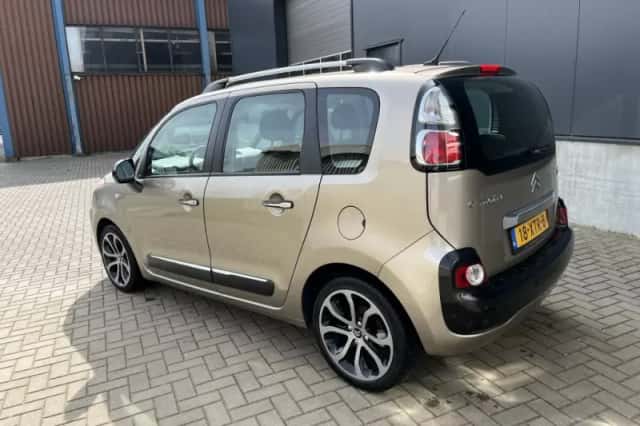 Citroën C3 Picasso (2012) thumbnail 3