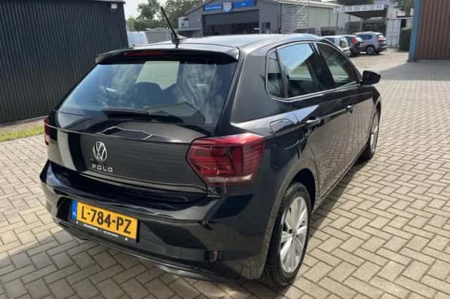 Volkswagen Polo (2021) thumbnail 4