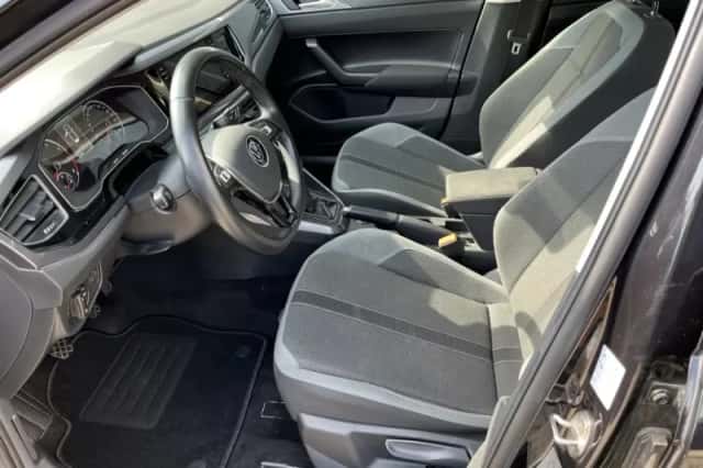 Volkswagen Polo (2021) thumbnail 6