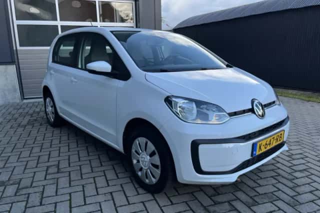 Volkswagen Up! (2021) thumbnail 6