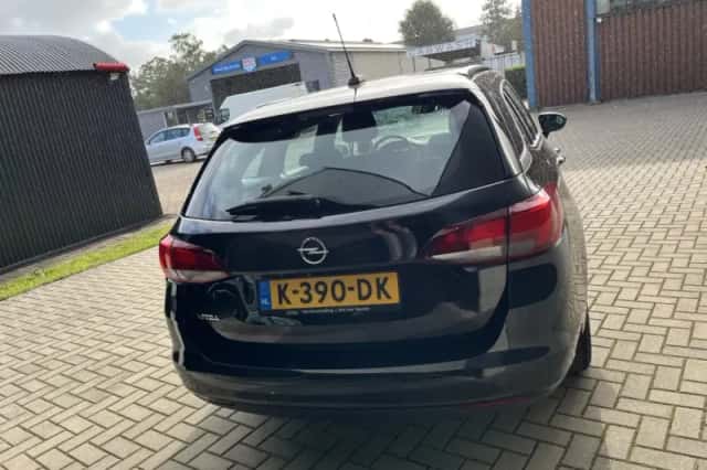 Opel Astra (2020) thumbnail 5