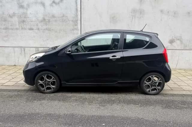 Kia Picanto (2011) thumbnail 2