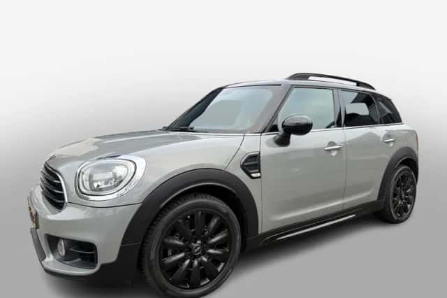 MINI Countryman (2018) thumbnail 2