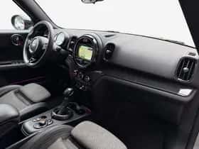 MINI Countryman (2018) thumbnail 19