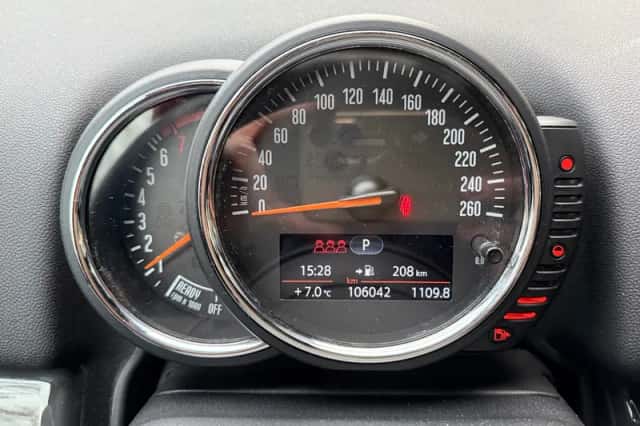 MINI Countryman (2018) thumbnail 26