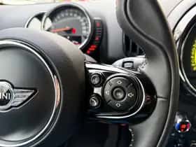 MINI Countryman (2018) thumbnail 27