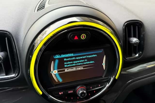 MINI Countryman (2018) thumbnail 33