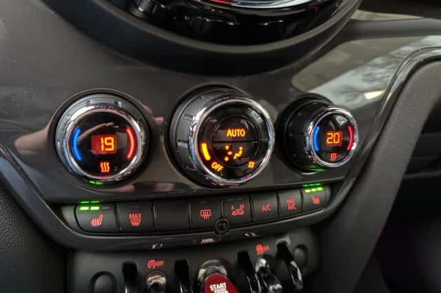 MINI Countryman (2018) thumbnail 34