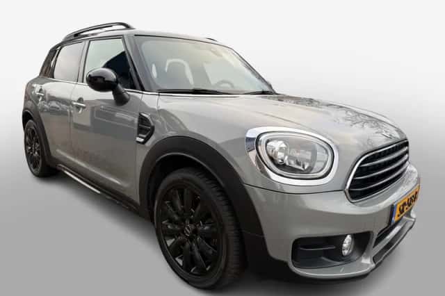 MINI Countryman (2018) thumbnail 8