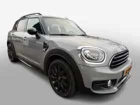 MINI Countryman (2018) thumbnail 8