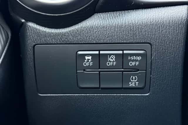 Mazda 2 (2021) thumbnail 20