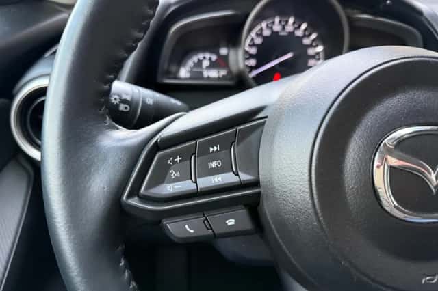 Mazda 2 (2021) thumbnail 22
